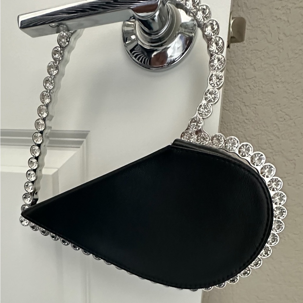 🔥 Heart Clutch Bag
